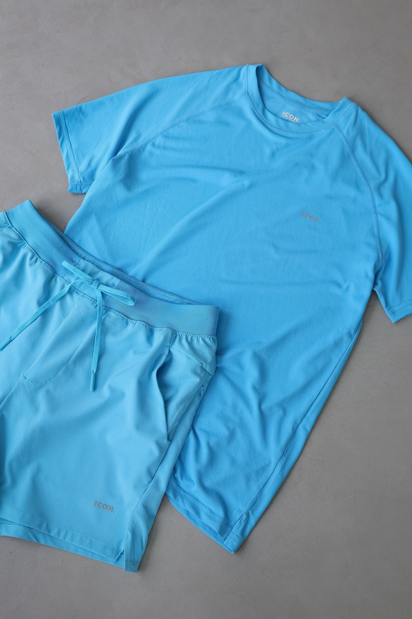 THE ICON ACTIVE T-SHIRT